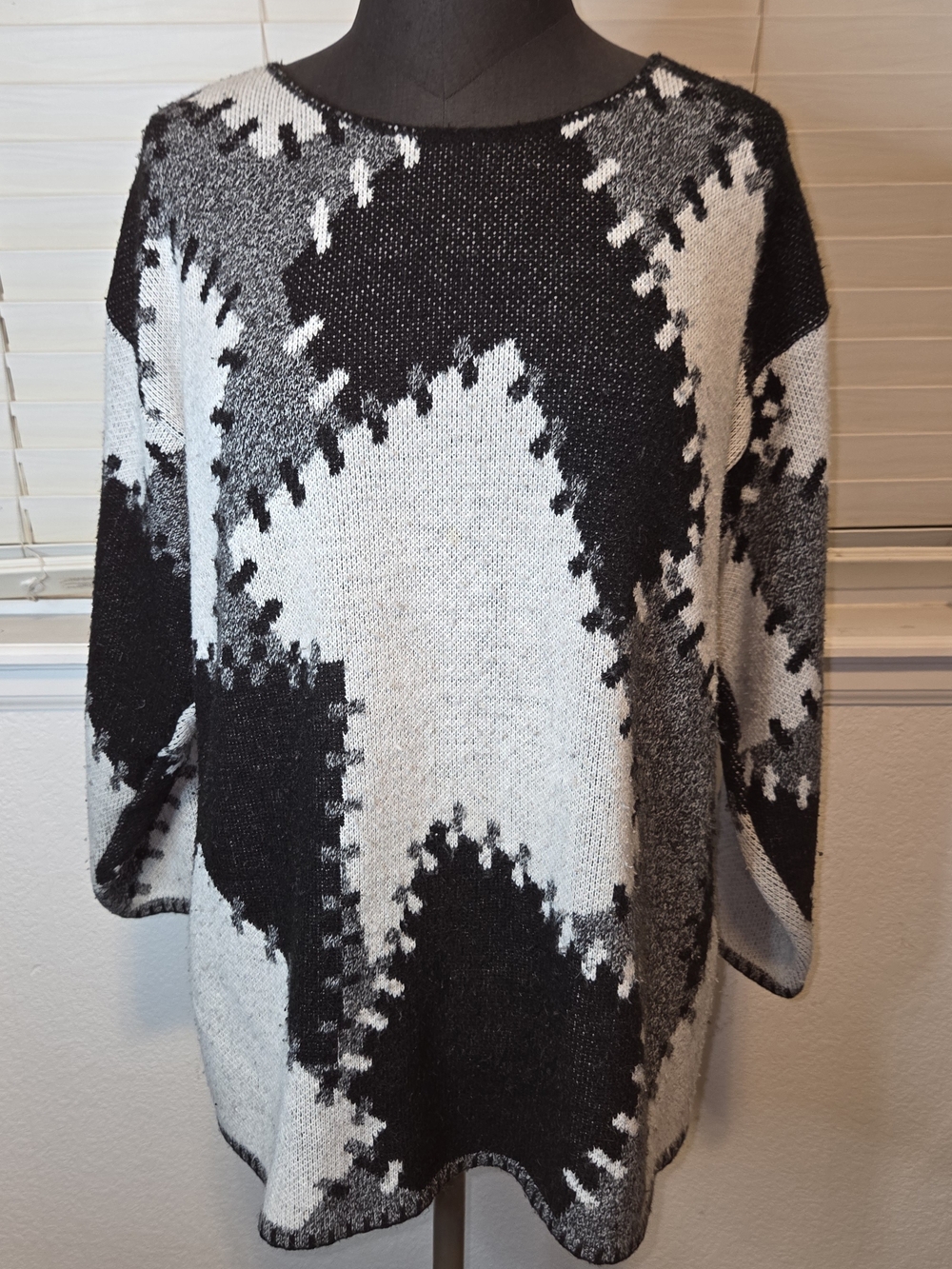 Willow Ridge Black and White Abstract Knit Sweater